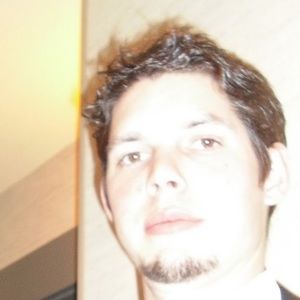 Meet your Posher, Casey